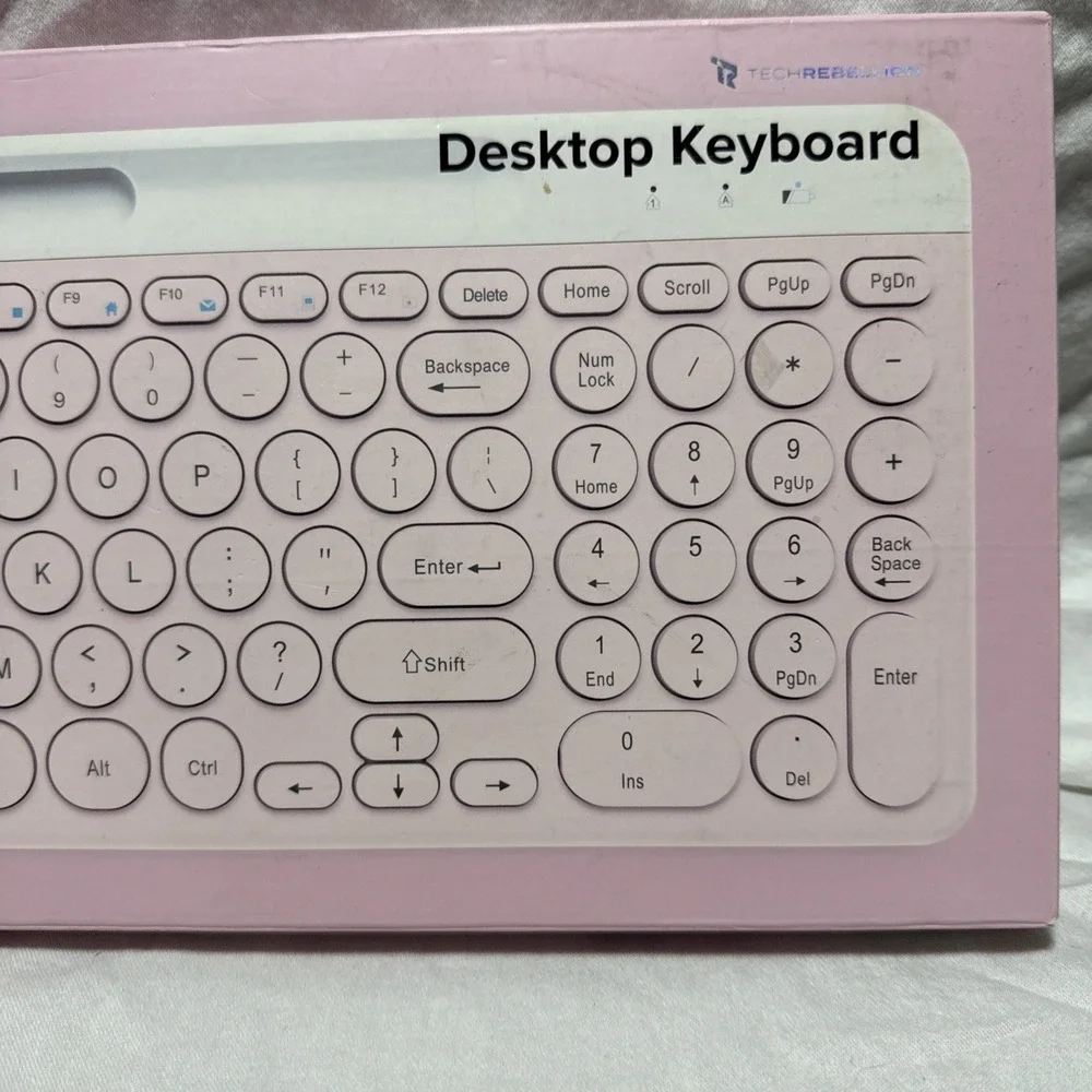 Tech Rebellion Apple/Windows 2.4GHz Wireless Desktop Keyboard From USA Pink